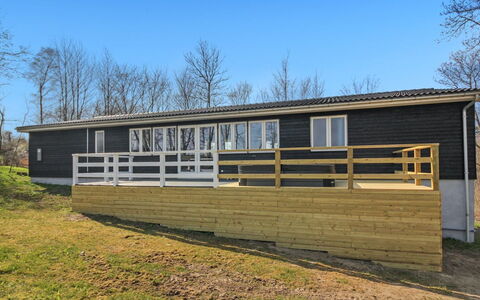 Lätizia - 300M from the Sea: Wood, Hardwood, Wood Stain, Plank, Siding, Porch, Handrail, Fence, Deck