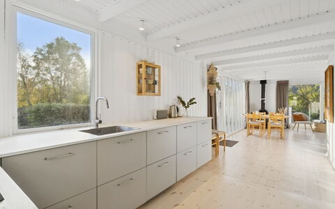 Anni - 250M from the Sea: Wood, Roof, Architecture, Home, House, Cottage, Siding, Hardwood, Slope, Estate