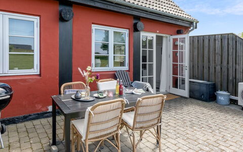 Antine - 6Km from the Sea: Wood, Roof, Home, House, Architecture, Siding, Land Lot, Cottage, Shed, Garden Buildings