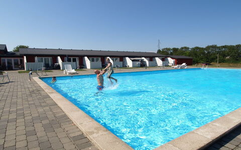 Thorke - 5Km from the Sea: Grass, Shrub, House, Garden, Home, Cottage, Land Lot, Lawn, Groundcover