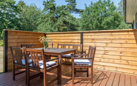 Gottfrieda - 300M from the Sea: Wood, House, Cottage, Home, Roof, Rural Area, Siding, Log Cabin, Garden Buildings, Hardwood