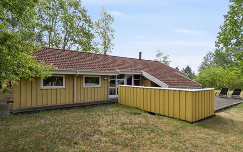 Ailen - 500M from the Sea: Wood, House, Cottage, Home, Roof, Rural Area, Siding, Log Cabin, Garden Buildings, Hardwood