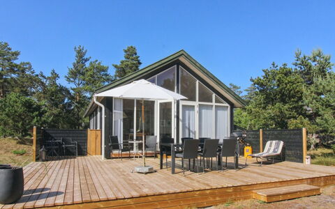 Hilje - 350M from the Sea: Furniture, Interior Design, Chair, Flooring, Table, Resort, Floor, Ceiling, Room, Eco Hotel