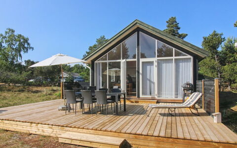 Hilje - 350M from the Sea: Furniture, Interior Design, Chair, Flooring, Table, Resort, Floor, Ceiling, Room, Eco Hotel