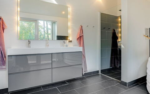Elza - 800M from the Sea: Flooring, Floor, Bathroom Cabinet, Interior Design, Plumbing Fixture, Bathroom, Plumbing, Tile, Tap