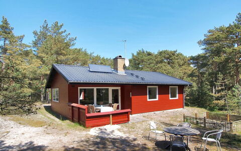 Apelone - 300M from the Sea: Wood, House, Cottage, Home, Roof, Rural Area, Siding, Log Cabin, Garden Buildings, Hardwood