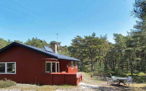 Apelone - 300M from the Sea: Wood, House, Cottage, Home, Roof, Rural Area, Siding, Log Cabin, Garden Buildings, Hardwood