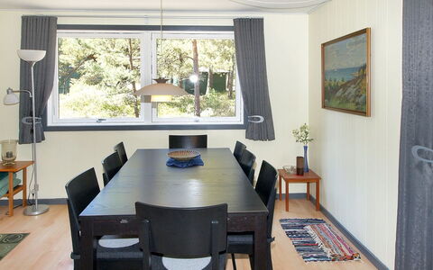 Apelone - 300M from the Sea: Wood, House, Cottage, Home, Roof, Rural Area, Siding, Log Cabin, Garden Buildings, Hardwood
