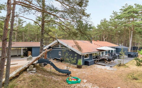 Dagi - 300M from the Sea: Wood, House, Cottage, Home, Roof, Rural Area, Siding, Log Cabin, Garden Buildings, Hardwood