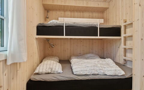 Oisin - 150M from the Sea: Bedroom, Bed, Wood, Bunk Bed, Floor, Interior Design, Bed Sheet, Flooring, Bedding, Room