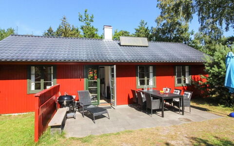 Oisin - 150M from the Sea: House, Cottage, Roof, Home, Door, Shade, Yard, Garden, Backyard, Lawn