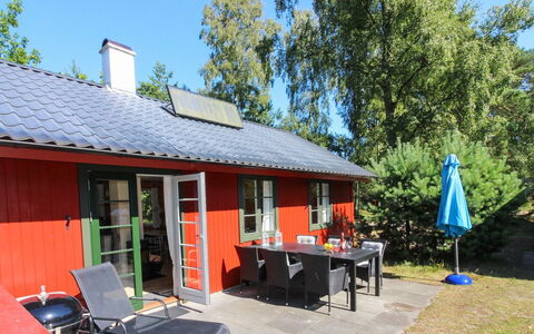 Oisin - 150M from the Sea: Furniture, Cottage, Outdoor Furniture, Chair, Shade, Garden, Yard, Backyard, Outdoor Table, Houseplant