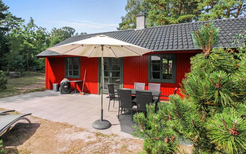 Jale - 50M from the Sea: Wood, House, Cottage, Home, Roof, Rural Area, Siding, Log Cabin, Garden Buildings, Hardwood