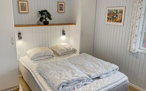 Alde - 300M from the Sea: Furniture, Bedroom, Wood, Interior Design, Bed, Floor, Flooring, Bed Sheet, Bedding, Room