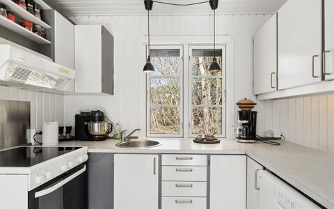 Blakke - 250M from the Sea: Kitchen, Kitchen Appliance, Countertop, Major Appliance, Interior Design, Cabinetry, Home Appliance, Flooring, Lighting, Kitchen Sink