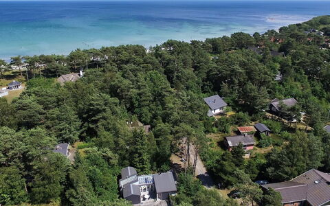 Muriel - 150M from the Sea: Wood, House, Cottage, Home, Roof, Rural Area, Siding, Log Cabin, Garden Buildings, Hardwood