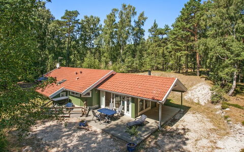 Sylvia - 900M from the Sea: Wood, Roof, Architecture, Home, House, Cottage, Siding, Hardwood, Slope, Estate