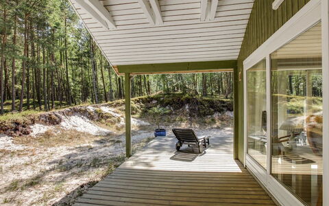 Sylvia - 900M from the Sea: Wood, Garden Buildings, Shade, Siding, Porch, Hardwood, Woodland, Plank, Outdoor Structure, Log Cabin