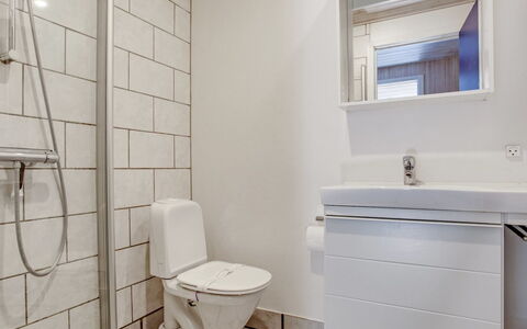 Sylvia - 900M from the Sea: Toilet Seat, Flooring, Floor, Plumbing Fixture, Toilet, Bathroom, Interior Design, Plumbing, Ceiling, Tile