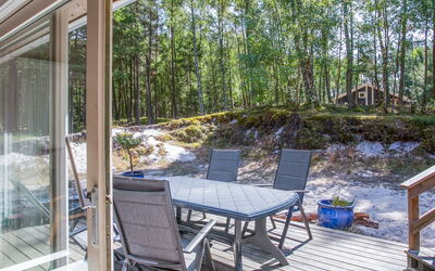 Sylvia - 900M from the Sea