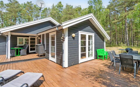 Signe - 850M from the Sea: Home, Cottage, Siding, Hardwood, Shade, Plank, Design, Estate, Porch, Deck