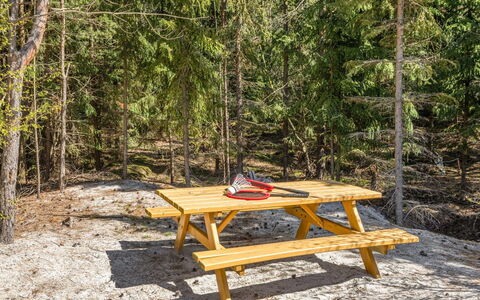 Arndis - 600M from the Sea: Wood, House, Cottage, Home, Roof, Rural Area, Siding, Log Cabin, Garden Buildings, Hardwood