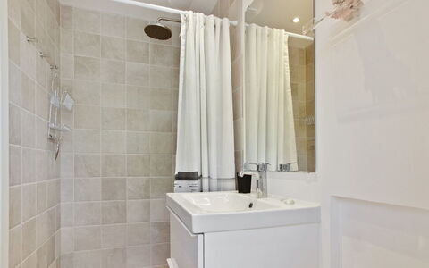 Ronja - 300M from the Sea: Bathroom, Flooring, Interior Design, Floor, Plumbing Fixture, Wall, Plumbing, Toilet, Tap, Shower
