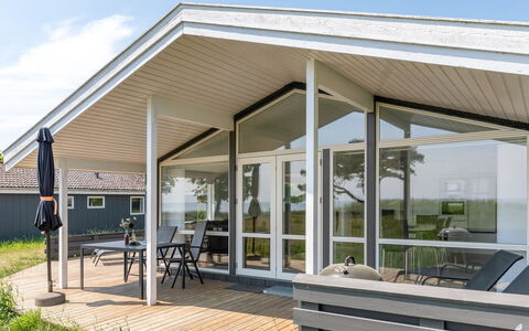 Botolphus - 20M from the Sea: House, Cottage, Roof, Garden Buildings, Shade, Shed, Backyard, Outdoor Furniture, Yard, Lawn