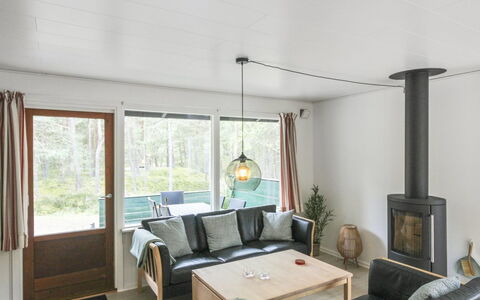 Michel - 300M from the Sea: Wood, House, Cottage, Home, Roof, Rural Area, Siding, Log Cabin, Garden Buildings, Hardwood