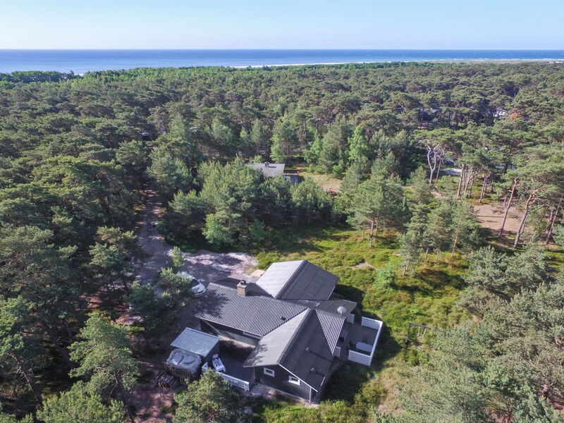 belinda - 220m From The Sea