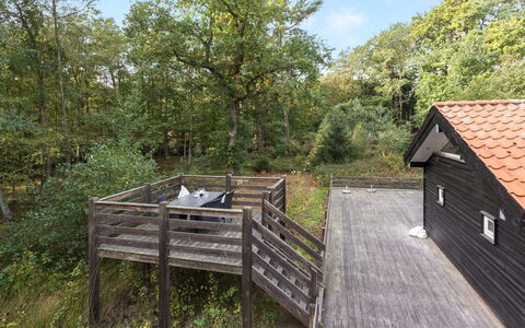 Fastulf - 300M from the Sea: Grass, Wood, Rural Area, Shrub, Cottage, Roof, Plain, Land Lot, Home, Groundcover