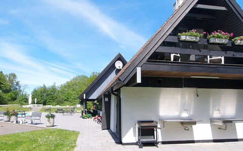 Tom - 125M from the Sea: Wood, House, Cottage, Home, Roof, Rural Area, Siding, Log Cabin, Garden Buildings, Hardwood
