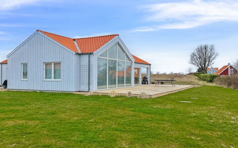 Skoge - 500M from the Sea: Grass, Shrub, House, Garden, Home, Cottage, Land Lot, Lawn, Groundcover