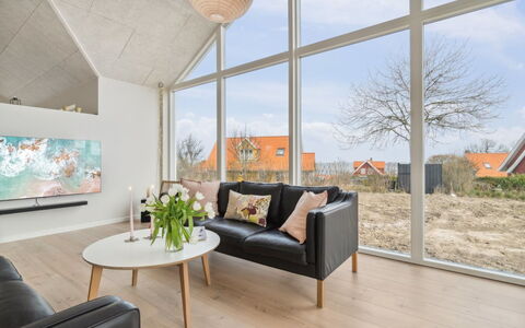 Skoge - 500M from the Sea: Flooring, Wood, Interior Design, Floor, Wood Flooring, Ceiling, Furniture, Home, Living Room, Couch