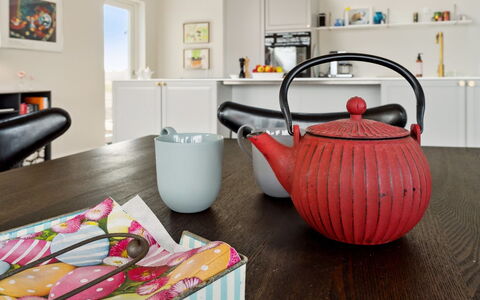 Skoge - 500M from the Sea: Tableware, Serveware, Teapot, Kitchen Appliance, Kitchen, Dishware, Porcelain