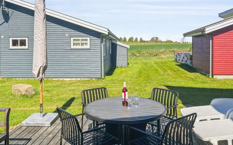 Carlie - 2.8Km from the Sea: Wood, House, Cottage, Home, Roof, Rural Area, Siding, Log Cabin, Garden Buildings, Hardwood