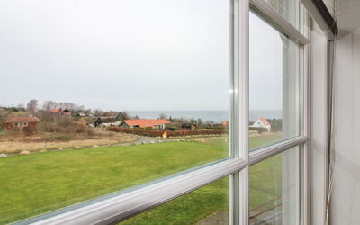 Hertha - 500M from the Sea