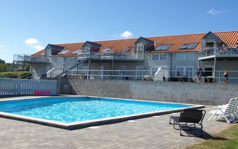 Tinne - 400M from the Sea: Swimming Pool, Resort