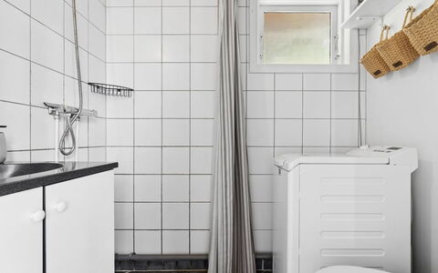 Fabine - 50M from the Sea: Flooring, Plumbing Fixture, Floor, Interior Design, Bathroom, Tile, Sink, Plumbing, Room, Toilet