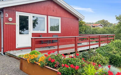 Ebertina - 500M from the Sea