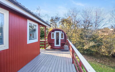 Ebertina - 500M from the Sea