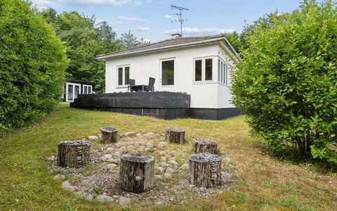 Ensio - 150M from the Sea: Grass, House, Shrub, Cottage, Home, Land Lot, Roof, Garden, Lawn, Estate