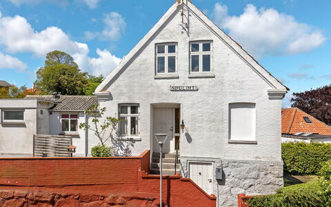 Alea - 200M from the Sea: Roof, House, Land Lot, Home, Cottage, Estate, Garden Buildings, Shade, Log Cabin, Landscaping