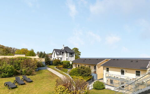 Hermann - 100M from the Sea: Building, House, Window, Home, Roof, Residential Area, Shrub, Cottage, Land Lot