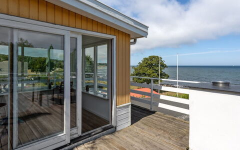 Alija - 50M from the Sea: Wood, House, Cottage, Home, Roof, Rural Area, Siding, Log Cabin, Garden Buildings, Hardwood