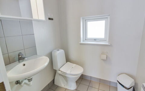 Dilan - 600M from the Sea: Toilet Seat, Wall, Toilet, Plumbing Fixture, Floor, Flooring, Bathroom, Plumbing, Composite Material, Sink