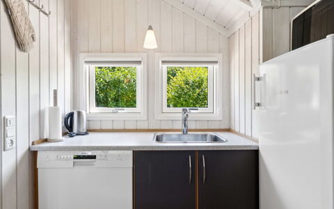 Dagmar - 300M from the Sea: Wood, Flooring, Floor, Kitchen, Interior Design, Plumbing Fixture, Tap, Kitchen Sink, Sink, Kitchen Appliance