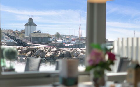 Fridhild - 10M from the Sea: Wood, House, Cottage, Home, Roof, Rural Area, Siding, Log Cabin, Garden Buildings, Hardwood