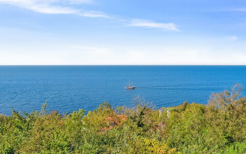 Heli - 200M from the Sea: Blue, Water, Daytime, Horizon, Sea, Summer, Coastal And Oceanic Landforms, Ocean, Coast, Tropics