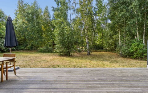 Ellin - 800M from the Sea: Wood, Roof, Architecture, Home, House, Cottage, Siding, Hardwood, Slope, Estate